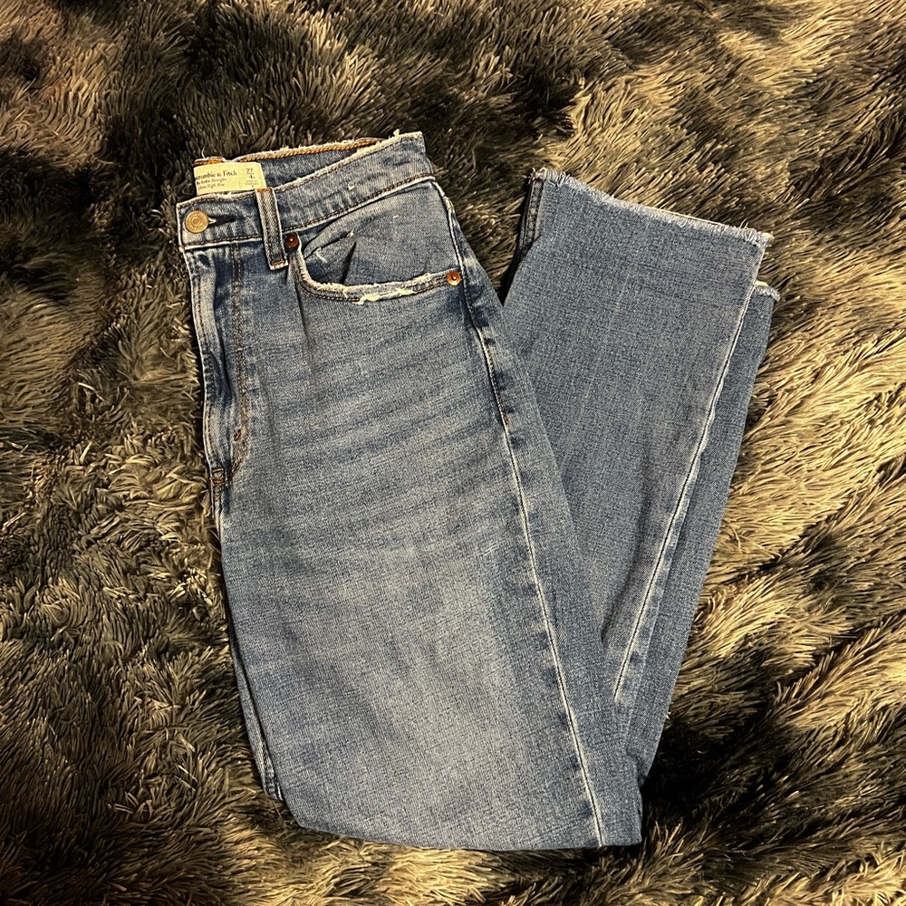 Abercrombie curve love high rise ankle straight
